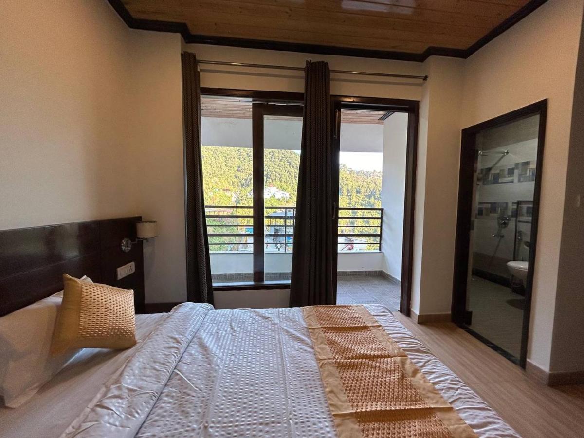 Hotel 7 Heavens Масурі Екстер'єр фото